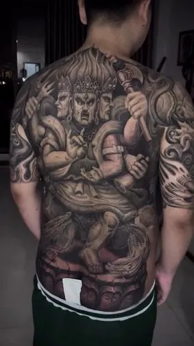 Vietnam or Thailand: Where Should You Get Tattooed?